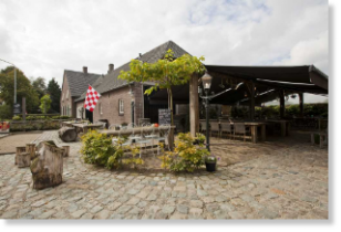 Lacatie in Nederland TimeOut maakt gebruik van verschillende locaties in binnen- en buitenland, ver weg van alle hectiek.